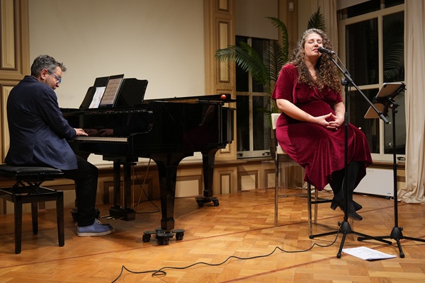 Photo by Arie Kiers 2 - kopie